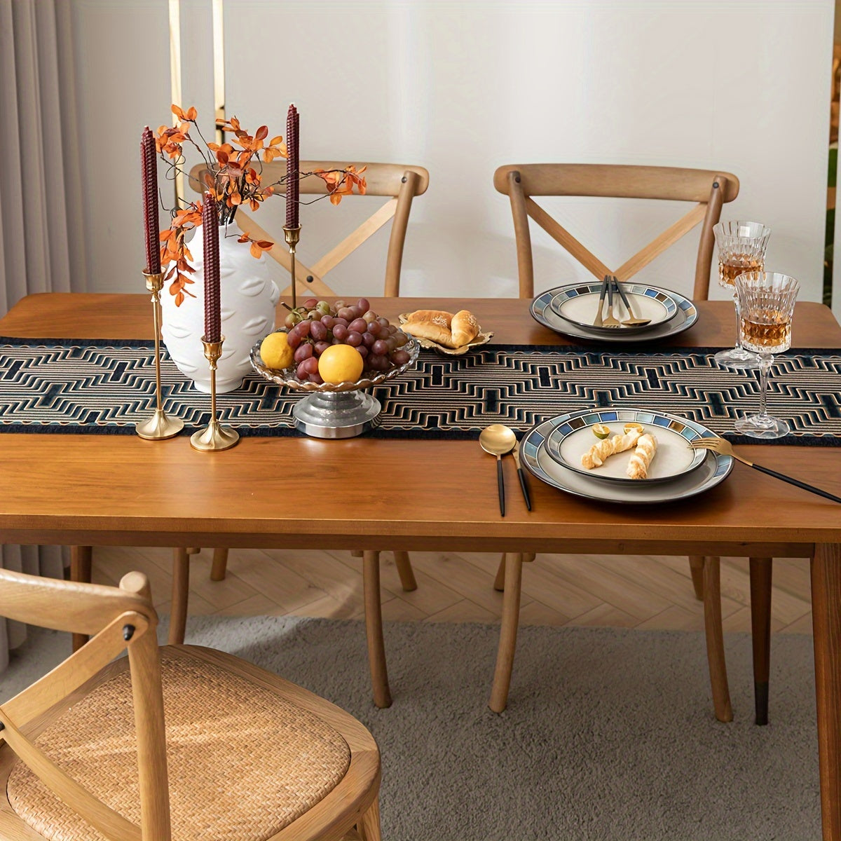 Caminho de Mesa Jacquard Luxo em Tassel