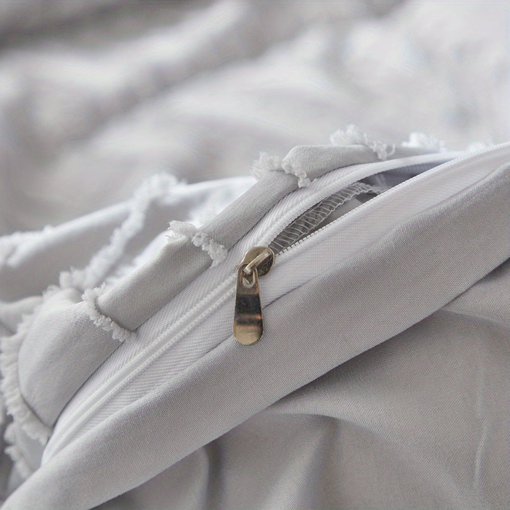 Jogo de Cama Listrado com Bordado Elegante
