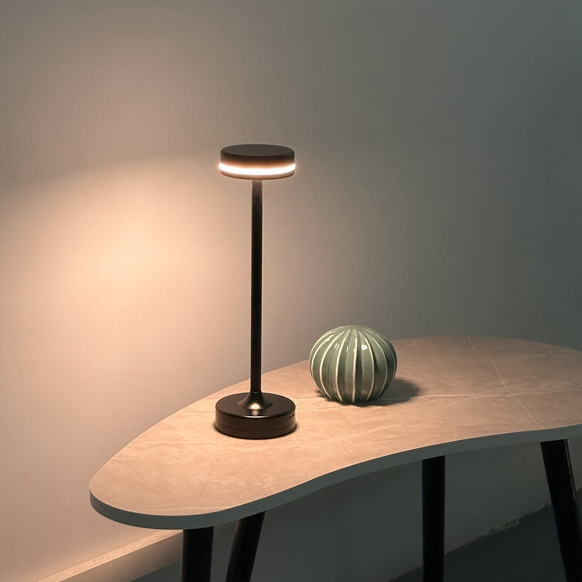 Luminária de Mesa Touch Iluminação 3 Cores
