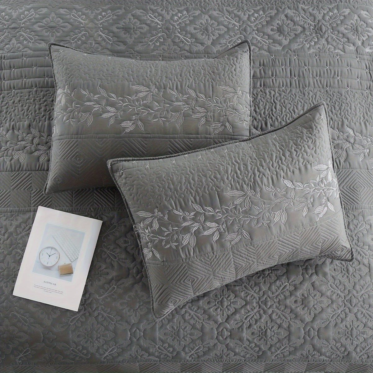 Jogo de Cama Bordado Patchwork