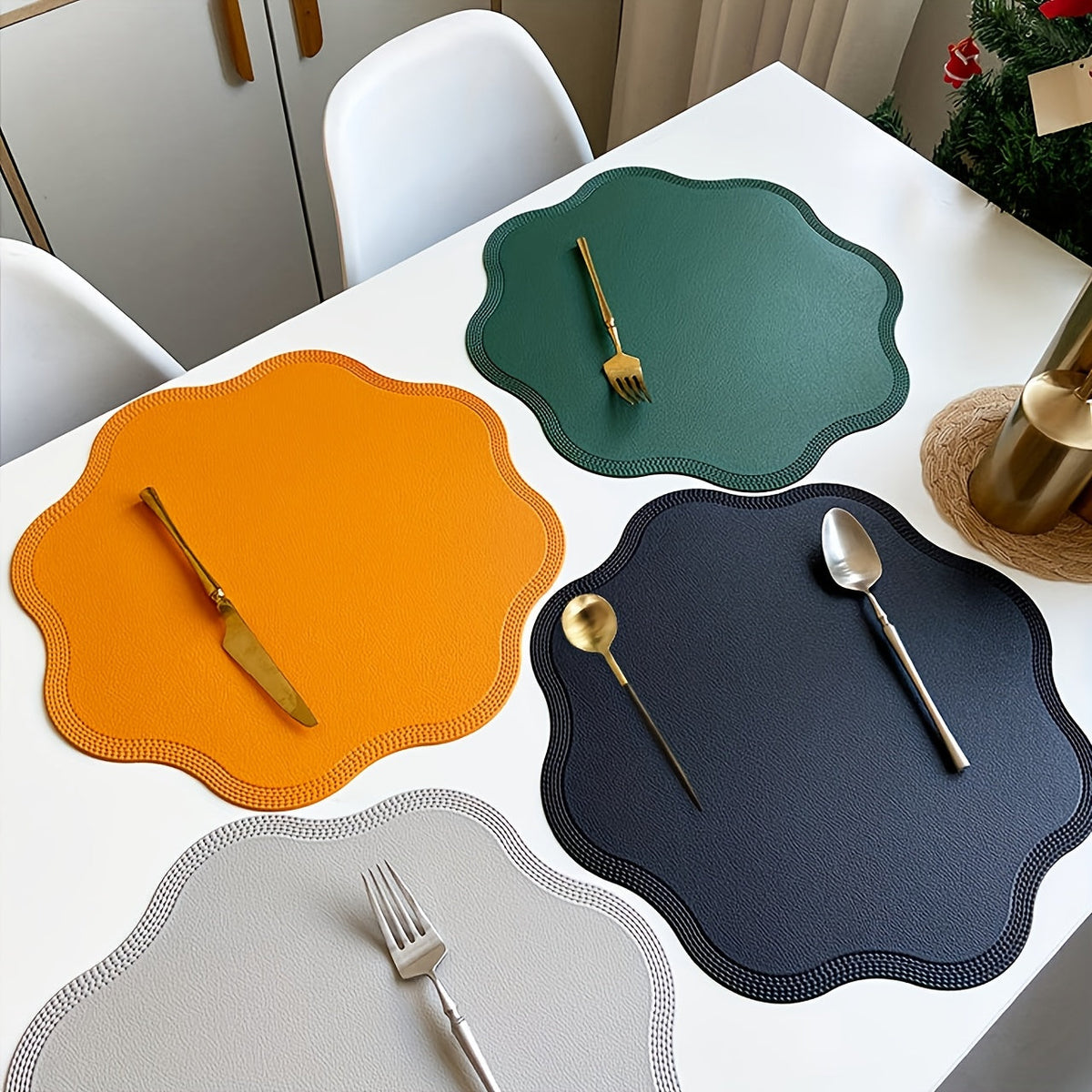Jogo de Sousplats em Couro Antiderrapante Flor de Luxo