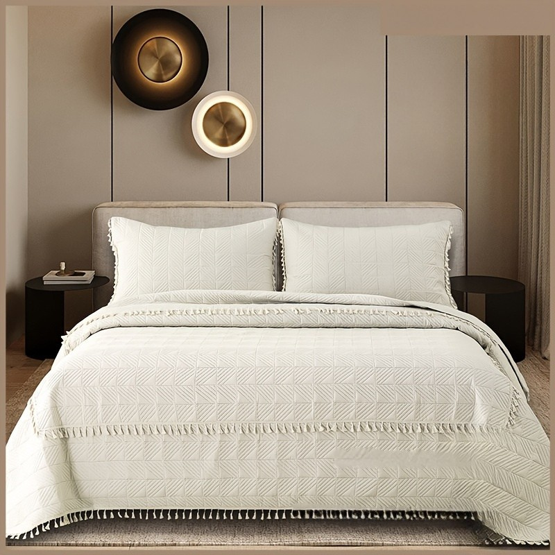 Cobre-Leito Quadrado com Tassel Macio