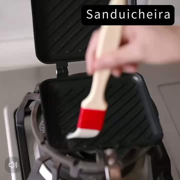 Sanduicheira e Máquina de Waffle Antiaderente