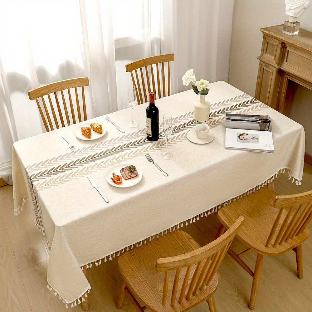 Toalha de Mesa Bordada Penas