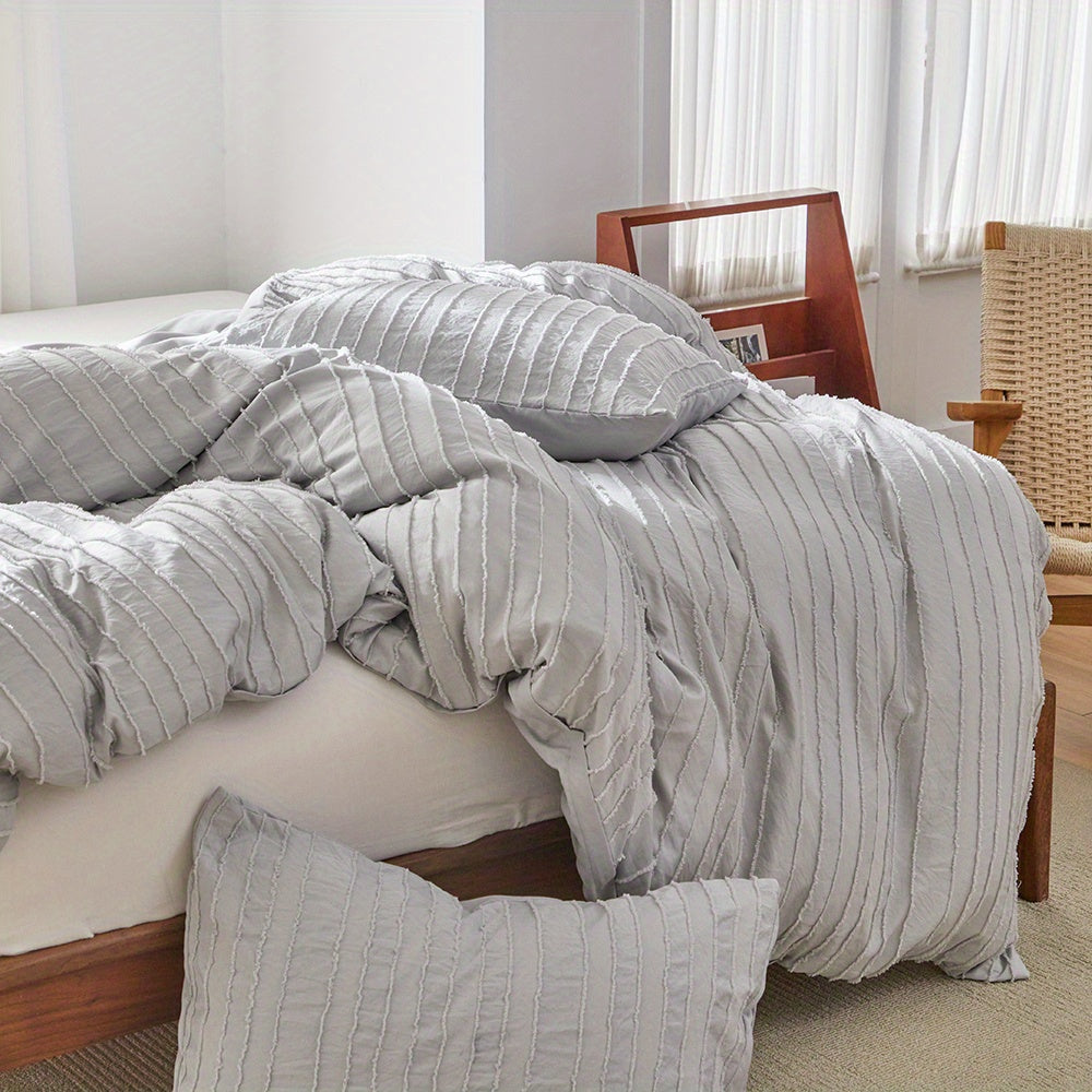 Jogo de Cama Listrado com Bordado Elegante